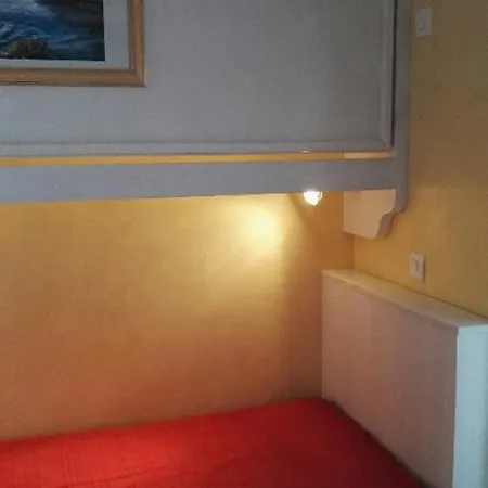 Mediterranee Apartman *